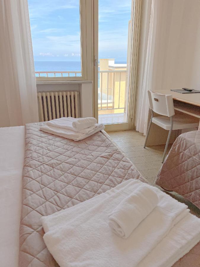 Ambassador 3* Laigueglia